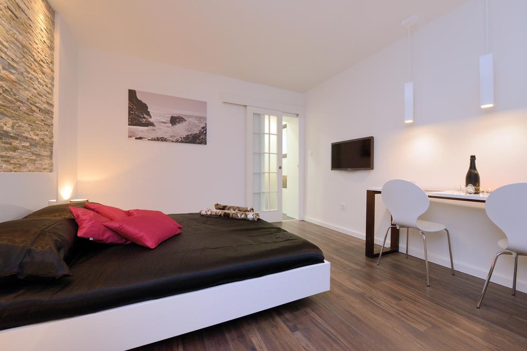 Guest House D&G -I Apartment & Room Zadar Oda fotoğraf