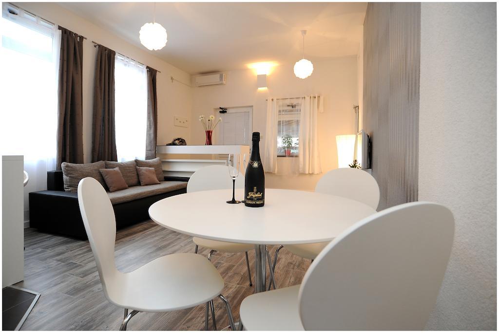 Guest House D&G -I Apartment & Room Zadar Oda fotoğraf